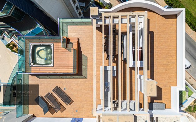 Odsprzedaż - Mieszkanie w bloku - Torrevieja