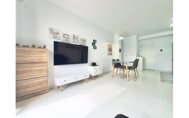 Perpardavimas - Butas - San Miguel de Salinas - Pueblo 9