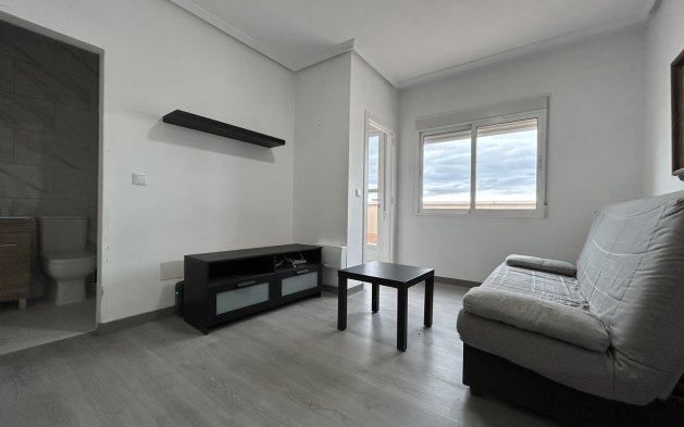 Återförsäljning - Lägenhet / lägenhet - San Miguel de Salinas