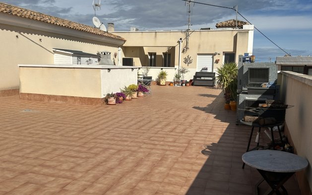 Återförsäljning - Lägenhet / lägenhet - San Miguel de Salinas