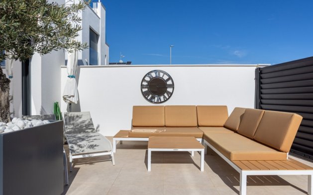 Videresalg - Tosidig - Benijofar