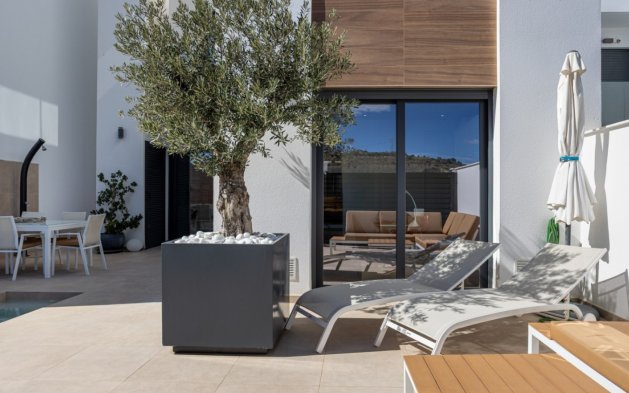 Videresalg - Tosidig - Benijofar