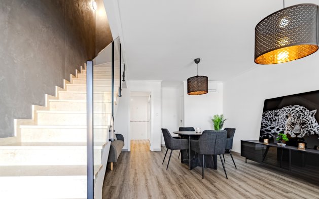 Perpardavimas - Dvipusis - Torrevieja - Los Balcones