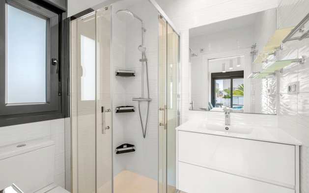 Perpardavimas - Vila - Orihuela Costa - Villamartín