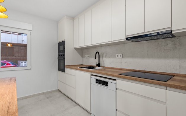 Perpardavimas - Butas - Torrevieja - El Acequión - Los Náufragos