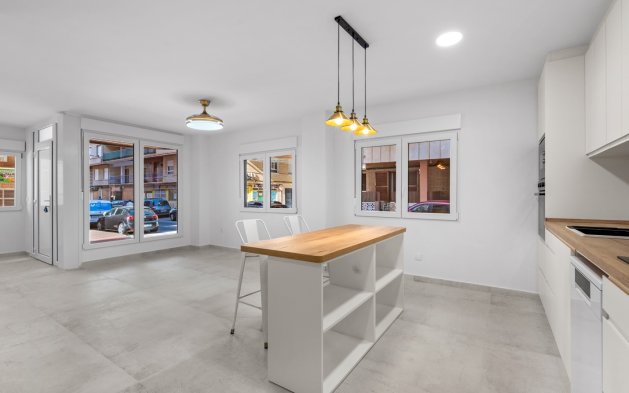 Perpardavimas - Butas - Torrevieja - El Acequión - Los Náufragos