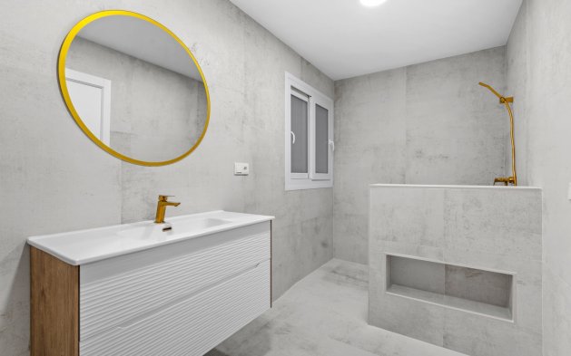 Perpardavimas - Butas - Torrevieja - El Acequión - Los Náufragos