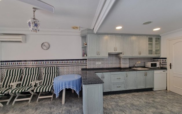 Perpardavimas - Dvipusis - Santa Pola - Playa del Este