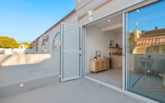 Perpardavimas - Dvipusis - Torrevieja - El Chaparral