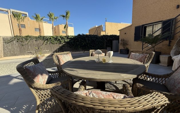 Perpardavimas - Vila - Orihuela Costa - La Zenia