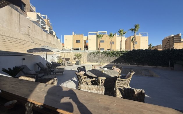 Perpardavimas - Vila - Orihuela Costa - La Zenia