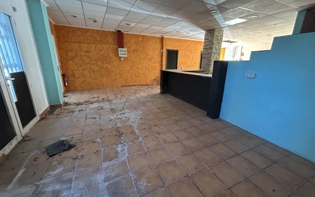 Perpardavimas - Local comercial - Orihuela Costa - Villamartín