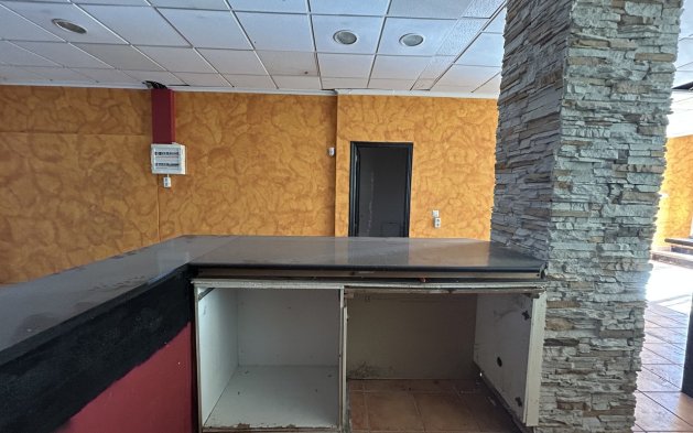 Perpardavimas - Local comercial - Orihuela Costa - Villamartín