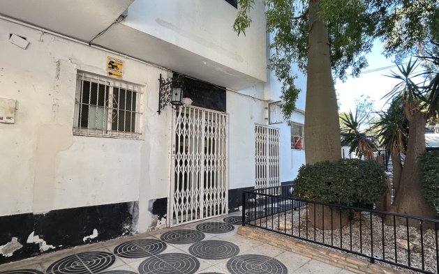 Perpardavimas - Local comercial - Orihuela Costa - Villamartín