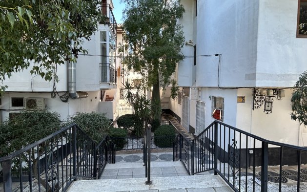 Perpardavimas - Local comercial - Orihuela Costa - Villamartín