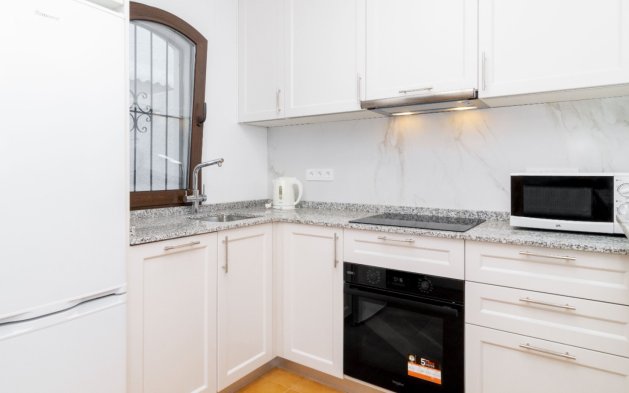 Perpardavimas - Dvipusis - Orihuela Costa - La Zenia