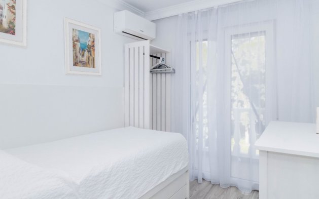 Perpardavimas - Dvipusis - Orihuela Costa - La Zenia