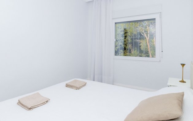 Perpardavimas - Dvipusis - Orihuela Costa - La Zenia