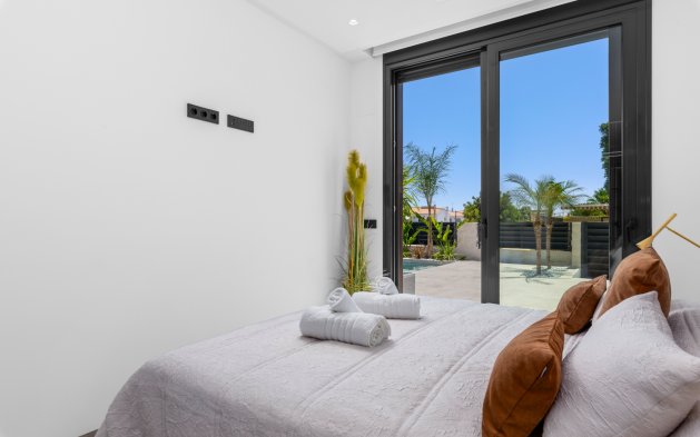 Perpardavimas - Vila - El Campello - El Amerador