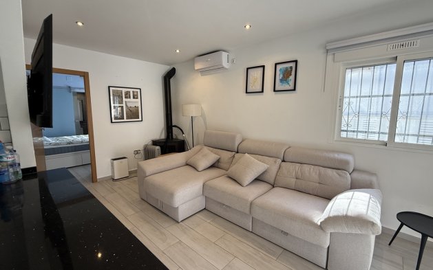 Perpardavimas - Vila - Orihuela Costa - Villamartín