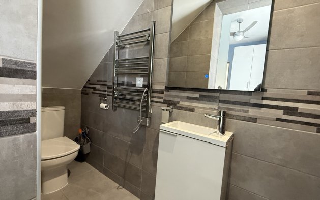 Perpardavimas - Vila - Orihuela Costa - Villamartín