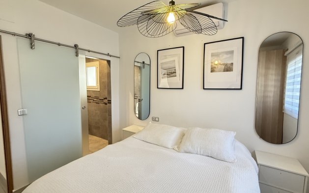 Perpardavimas - Vila - Orihuela Costa - Villamartín