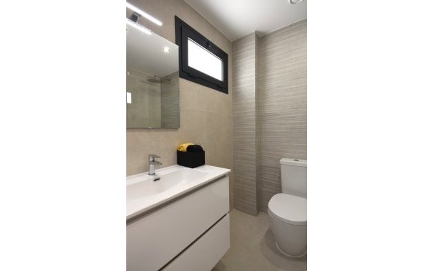 Obra nueva - Apartamento / piso - San Miguel de Salinas