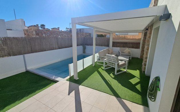 Resale - Villa - Orihuela Costa - Cabo Roig