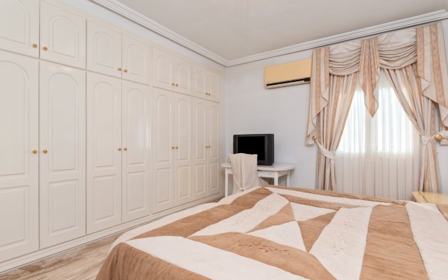 Perpardavimas - Vila - Rojales - Doña pepa