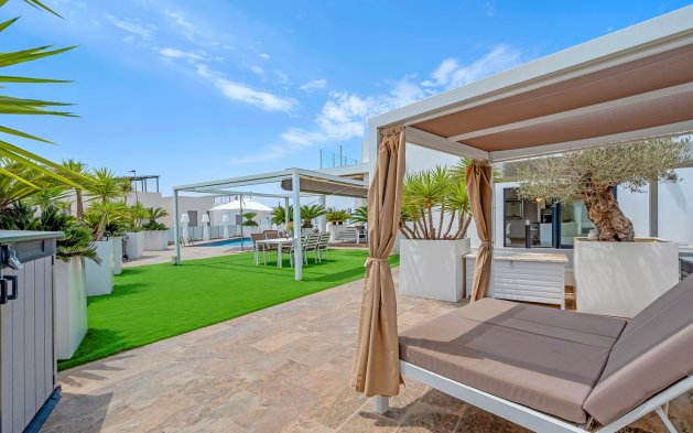 Begagnad - Villa - Orihuela Costa - Villamartín