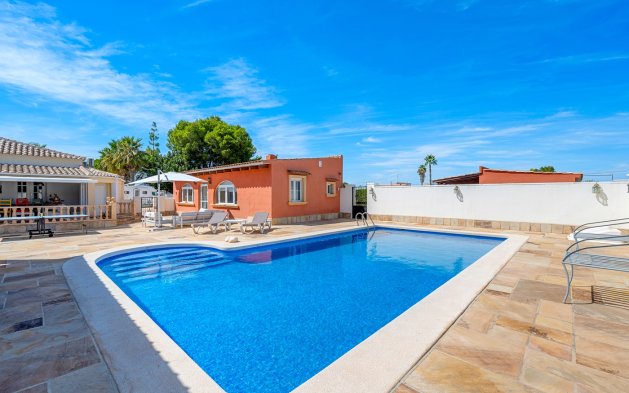 Resale - Country estate - Almoradí - Las Heredades