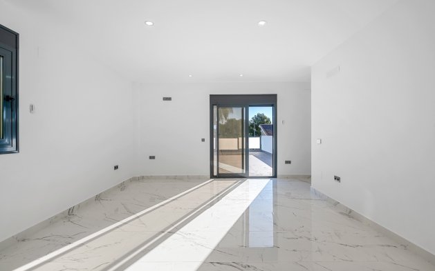 Perpardavimas - Vila - Orihuela Costa - Campoamor