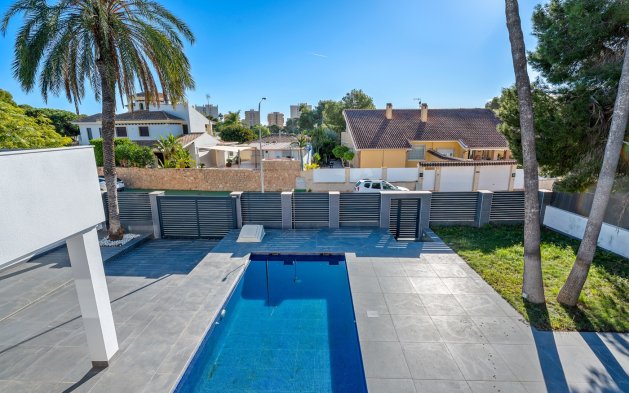 Perpardavimas - Vila - Orihuela Costa - Campoamor