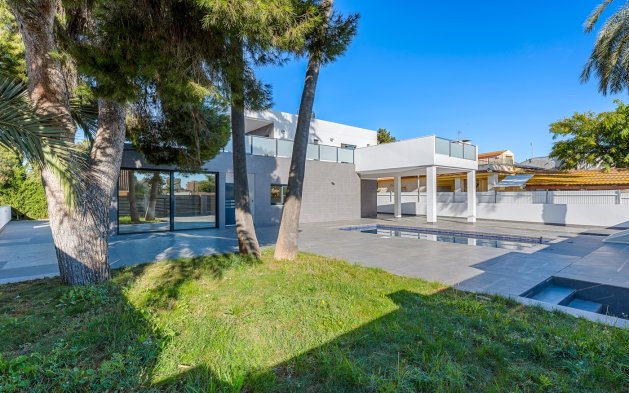 Perpardavimas - Vila - Orihuela Costa - Campoamor