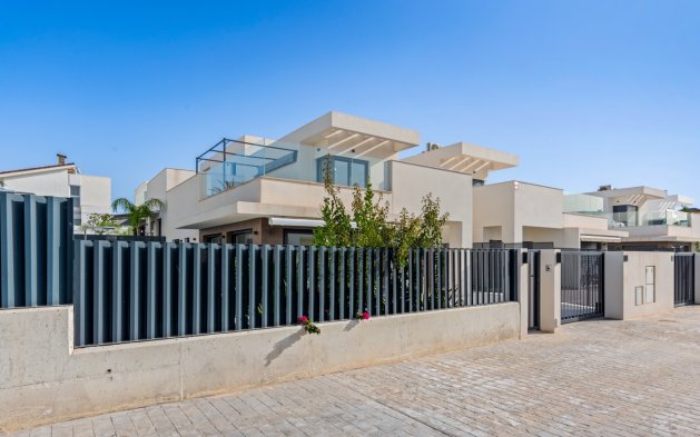 Perpardavimas - Vila - San Fulgencio - La Marina