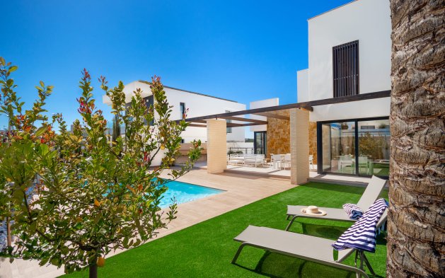 Obra nueva - Villa - Orihuela Costa