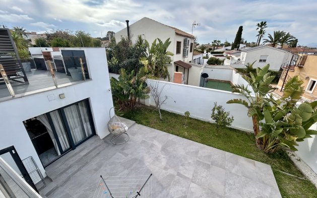 Resale - Villa - Torrevieja - Los Balcones - Los Altos 