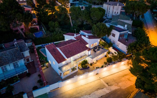 Resale - Villa - Orihuela Costa - Dehesa de Campoamor