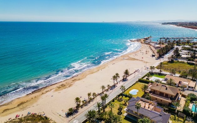 Resale - Villa - Orihuela Costa - Dehesa de Campoamor