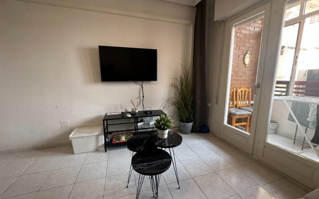 Resale - Apartment / flat - Torrevieja - Centro