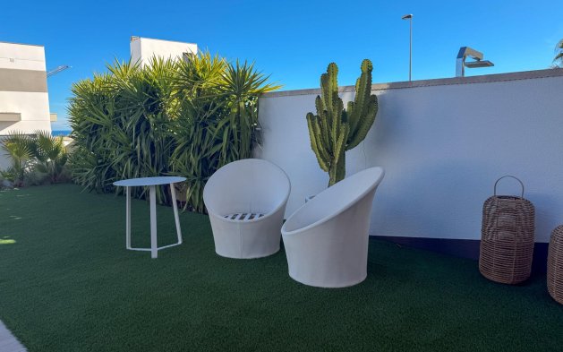 Resale - Villa - San Miguel de Salinas - Bellavista