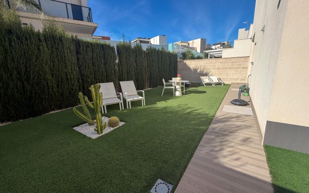 Resale - Villa - San Miguel de Salinas - Bellavista