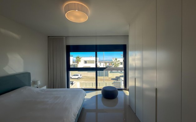 Resale - Villa - San Miguel de Salinas - Bellavista