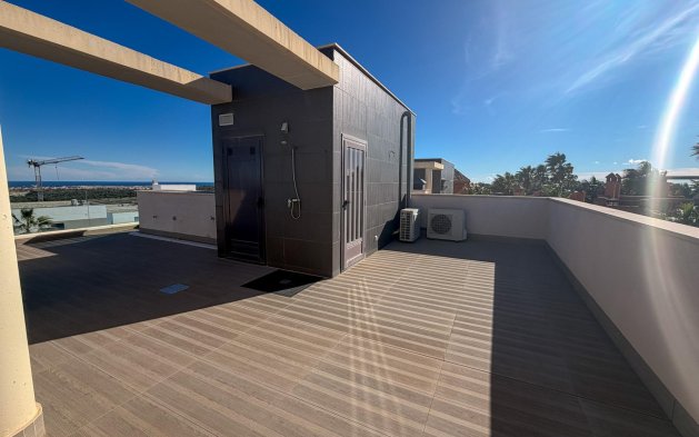 Resale - Villa - San Miguel de Salinas - Bellavista