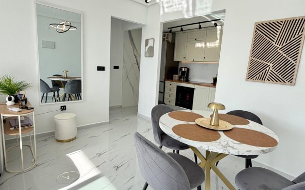 Resale - Apartment / flat - Orihuela Costa - Playa Flamenca Norte