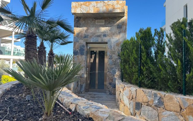 Resale - Apartment / flat - Orihuela - Las Colinas Golf - Country Club