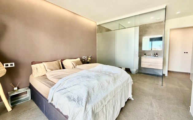 Resale - Villa - San Miguel de Salinas - Bellavista