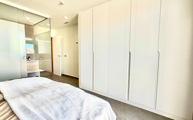 Resale - Villa - San Miguel de Salinas - Bellavista