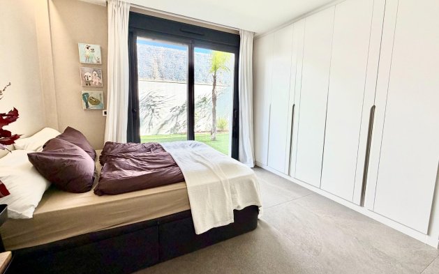 Resale - Villa - San Miguel de Salinas - Bellavista