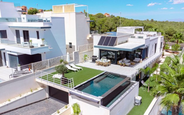 Resale - Villa - San Miguel de Salinas - Bellavista